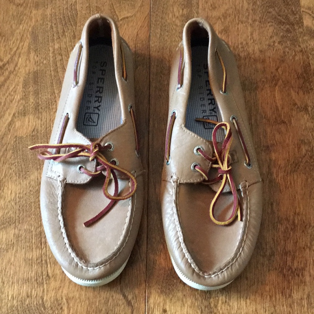 Sperry boat shoes